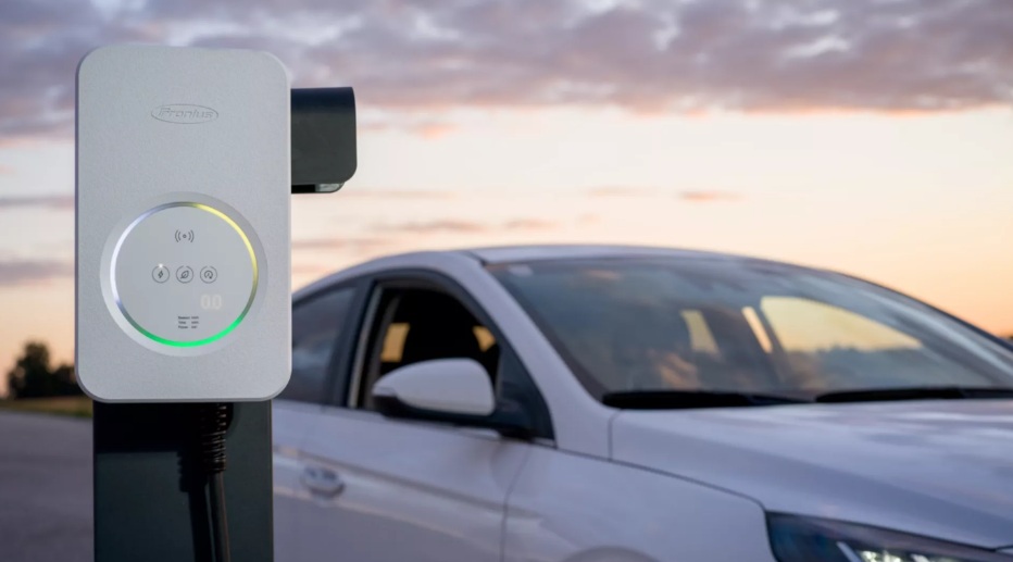 Fronius Wattpilot with Solar vs. a Standard EV Charger : Which Has the Better Return on Investment?